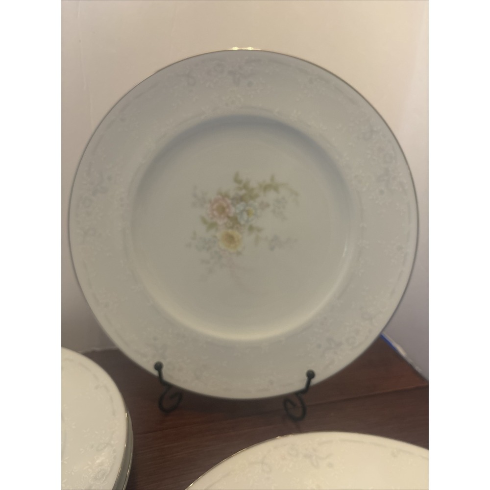 Noritake Anticipation 10.5" 4 Dinner Plates China Ireland Porcelain Silver #2963